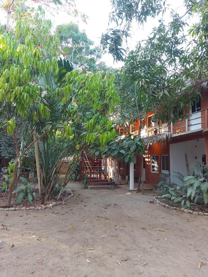 Posada La Huerta Mazunte Bagian luar foto