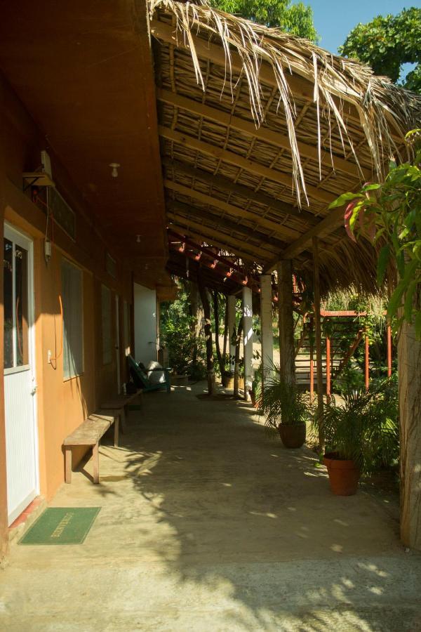 Posada La Huerta Mazunte Bagian luar foto